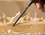 Entretien de meuble en bois par Menuisier France à Doncieres